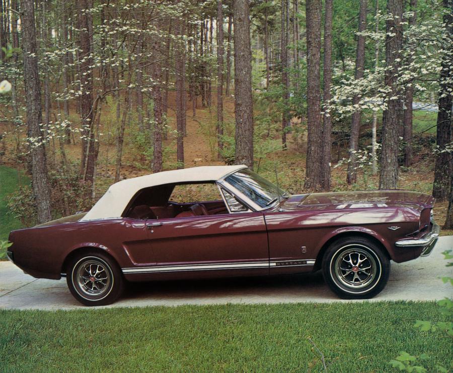  Ford Mustang GT Convertible 1966 года  (фото 24 из 24)